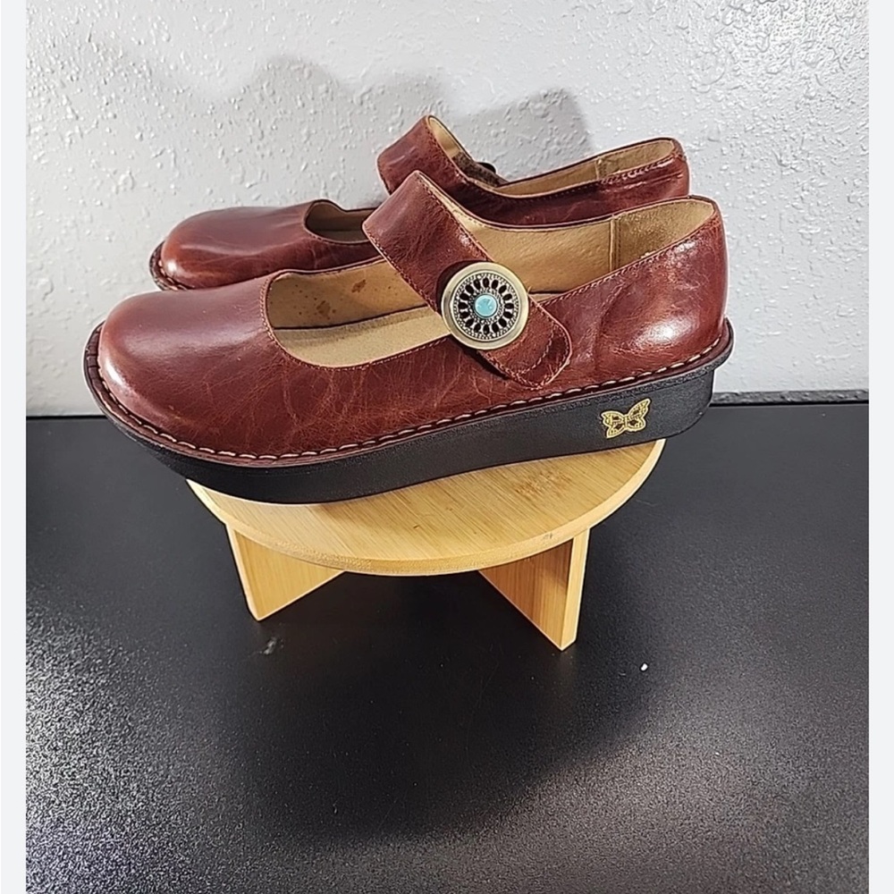 Alegria Paloma Brown Embossed Mary Jane Clogs